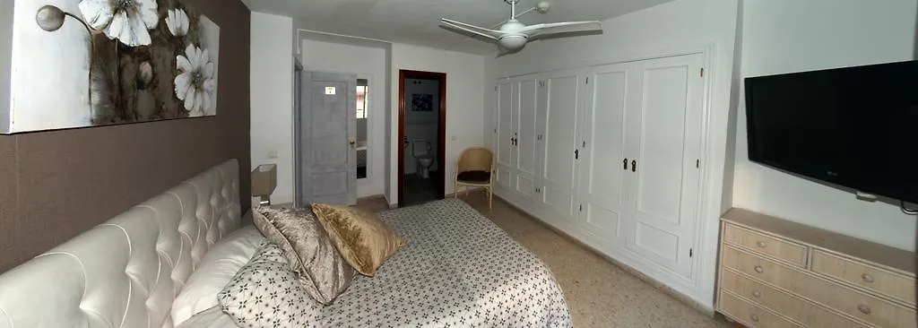 Hostal Gonzalez マルベーリャ スペイン